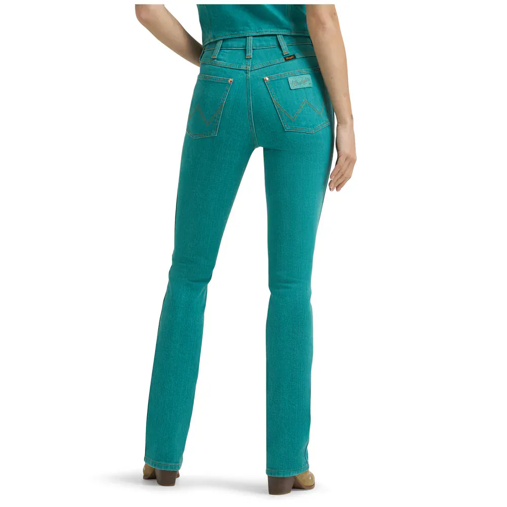 Lainey Wilson Boot Hugger by Wrangler X - Image 2