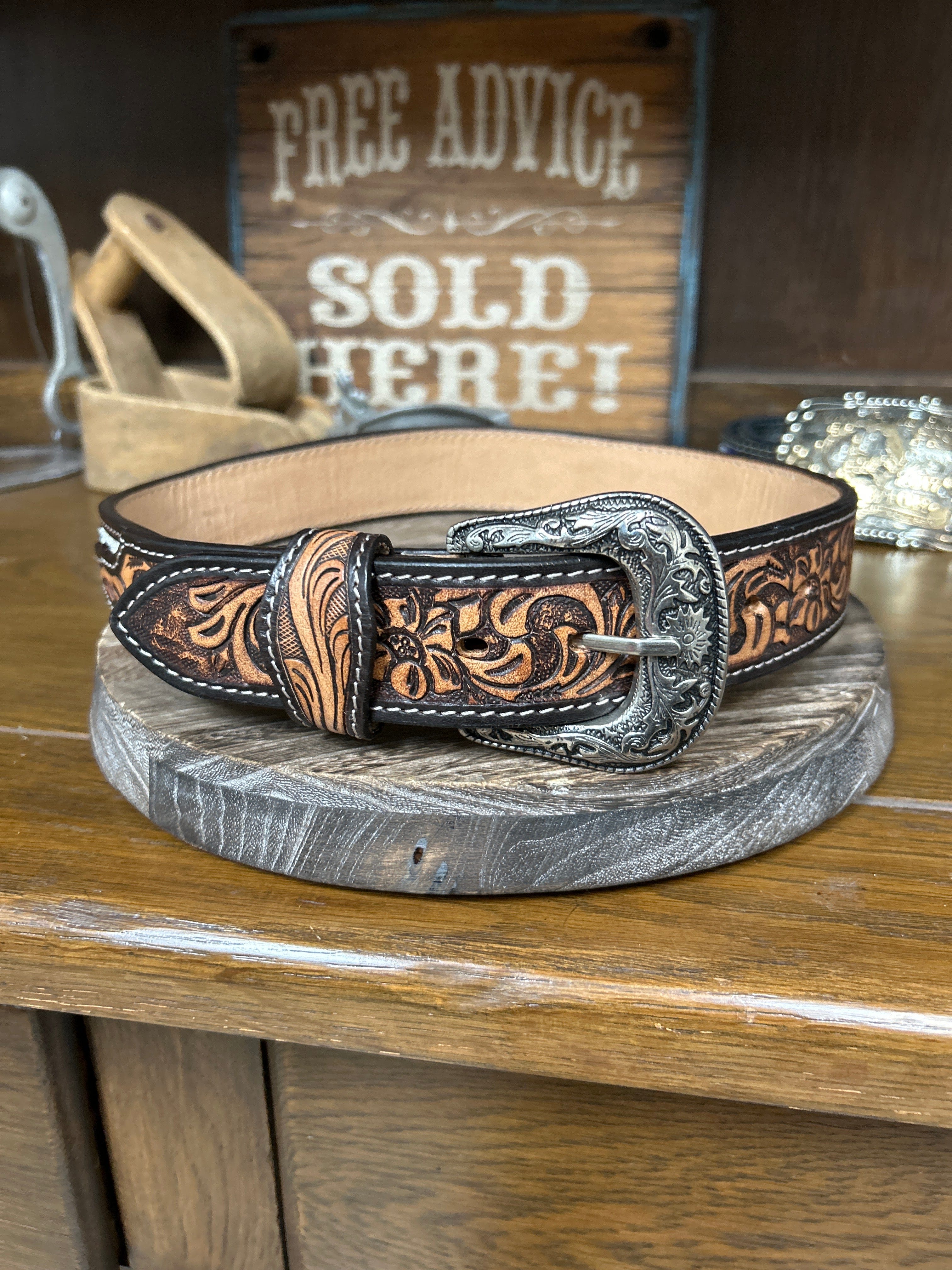 Leather Beaded Inlay Belt~White