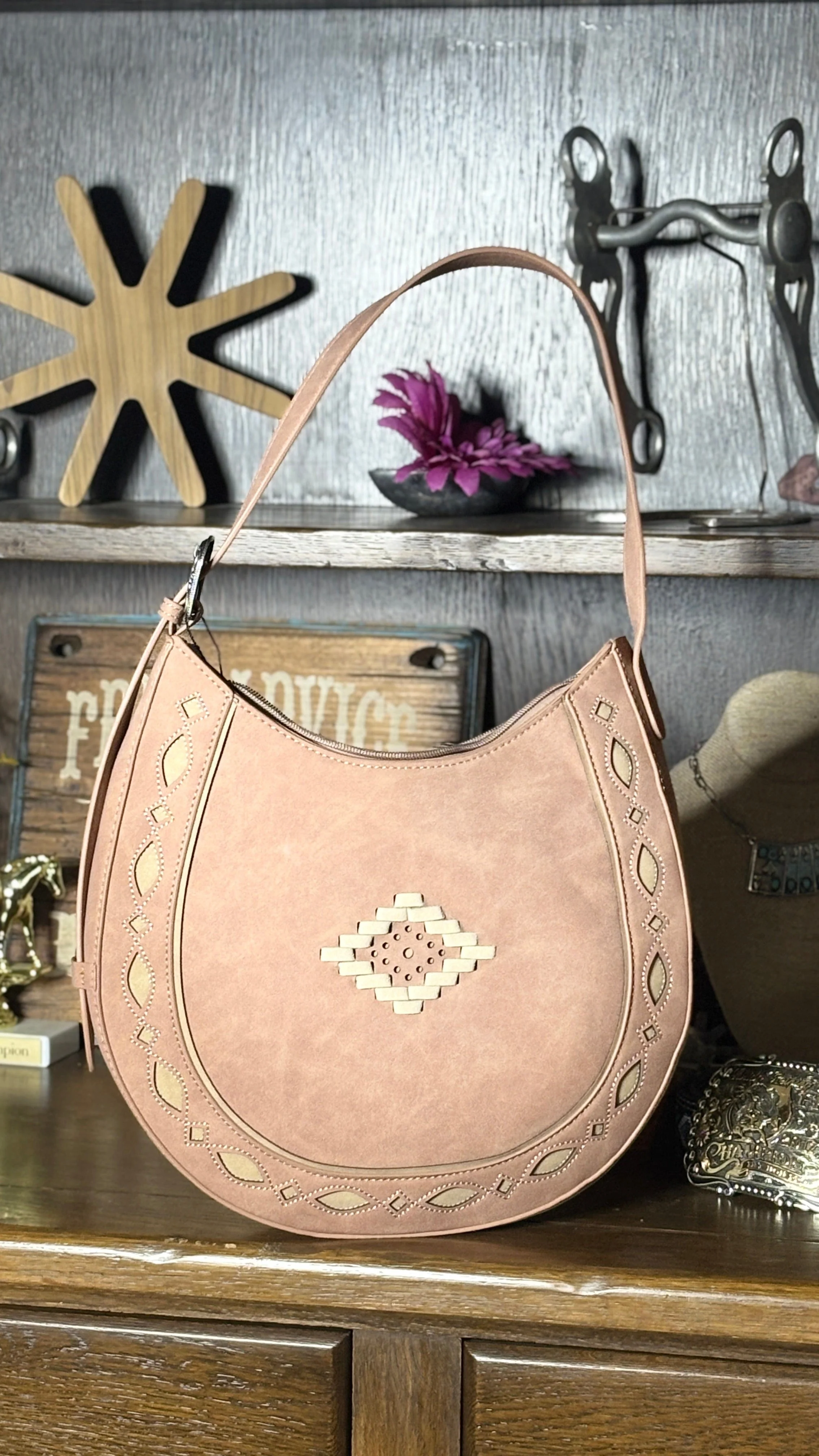 MW Aztec Cut-Out Hobo Shoulder Bag ~ Pink
