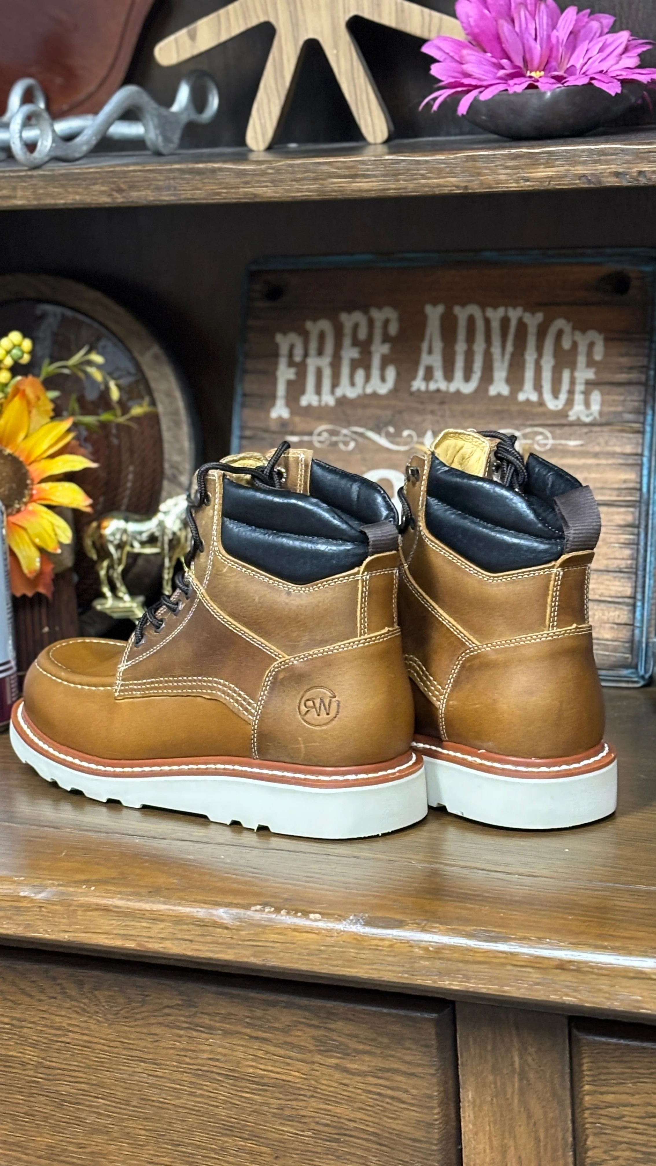 R. Watson Tan Renegade Cowhide Lacer - Image 3