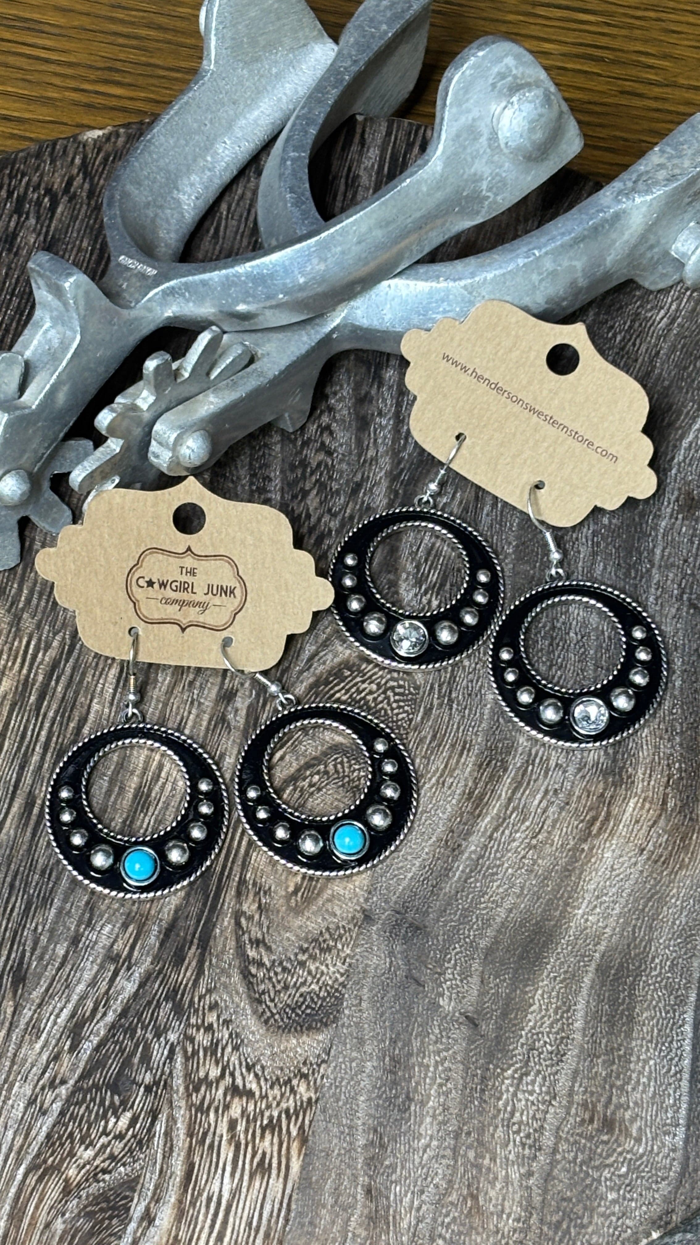 Western Rigidized Open Round Dangle Earrings